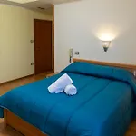 Hotel Avernum Relais E Ristorante