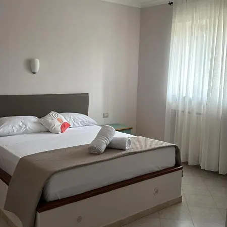 호텔 Avernum Relais E Ristorante 3*
