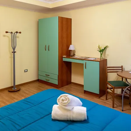 Avernum Relais E Ristorante 波佐利